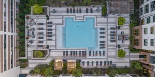 Gateway Chastain Gallery 70