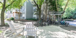 Highland Square Gallery 22