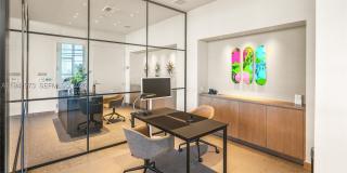 Five Park Gallery 89