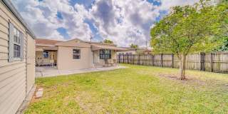 3930 SW 68th Ave Gallery 23