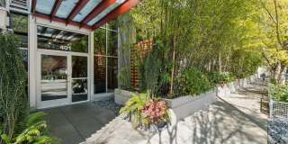 Super Unique & Cool 1-Bedroom Condo in Veer Lofts in South Lake Union! Gallery 22