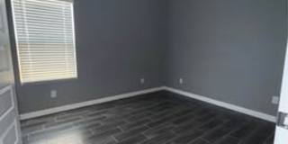 2922 W Driftwood St Gallery 9