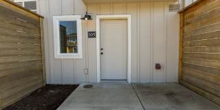 2901 Southeast Waverly Drive#110 Gallery 1