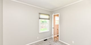 5301 Evanston Avenue Gallery 19