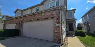 3 Bedroom Duplex in Normal! Gallery 1
