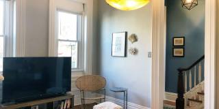 3 bed 1 bath - beautiful Southside flats home, central air, in unit laundry, udpated Gallery 8