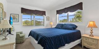 431 Markham T Gallery 4