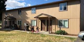 146 17th Avenue Gallery 1