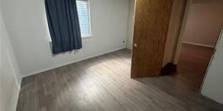 Spacious 6BR House in Aurora Gallery 18