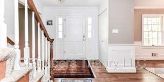 8504 Shadeway Place Gallery 4