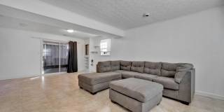 1312 MAGNOLIA Avenue Gallery 21