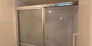 3831 NW 84th Ave Gallery 17