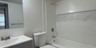 200 West Gallery 27
