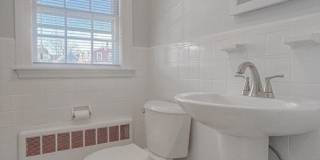 40 Walter Street unit: 1 Gallery 5