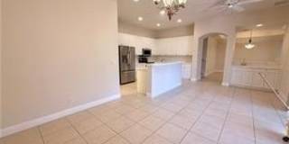 5642 Kensington Loop Gallery 30