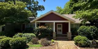 Move-In Ready Single Family Home Close To Downtown Landrum Gallery 1