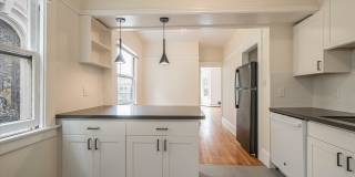 267 10th Avenue Gallery 1