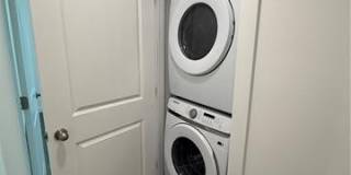 717 N WOODLAWN Avenue Gallery 9