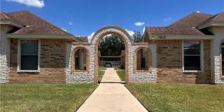 1913 W Western Drive unit: 4 Gallery 1