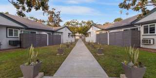 Sunset Cliffs Apartments Gallery 15