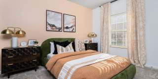 Warner West Apartments Gallery 7