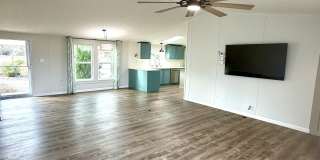 5333 S Santa Claus Avenue 5333 S Santa Claus Avenue Gallery 5