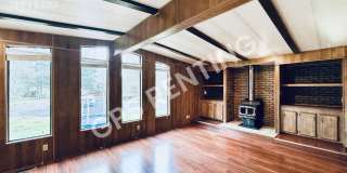 Welcome Home to Redmond’s Highly Desirable Broadhurst Neighborhood! Gallery 1