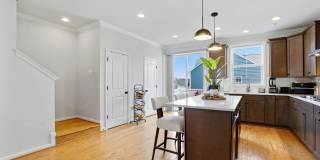 SPACIOUS, UPSCALE 3 BEDROOM 3.5 BATH TOWNHOME IS AVAILABLE MAY 22ND IN CLARKSBURG! Gallery 10
