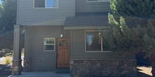 Freshly Remodeled 3 Bedroom 2.5 Bathroom Home in Crescent Creek Gallery 1