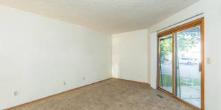 521 Henderson Crossing Gallery 4