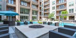 The Circuit Gallery 52