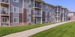 The Allure at 57 Gallery 15