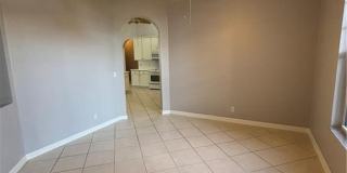 2210 Grove Dr Gallery 16