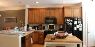 213 Lakeview Drive Gallery 4