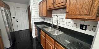 Upscale Mountain Side  2 Bed 2 Bath Townhome in El Paso perfectly located Gallery 35