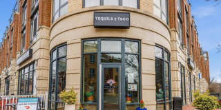 520 JOHN CARLYLE Street Gallery 57