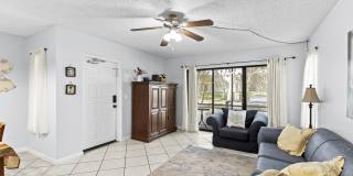 1004 Green Pine Boulevard Gallery 11