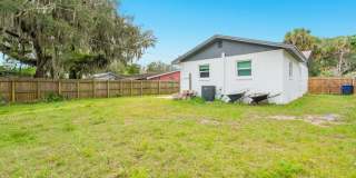 Say Goodbye to Electric Bills & Hurricane Outages with a Solar-Powered Home Gallery 24