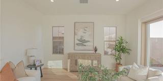 137 Oakstone Gallery 7
