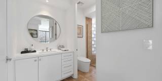 50070 Via De Moda Gallery 20