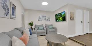 Family-Friendly House with Pool and Spacious room Gallery 21