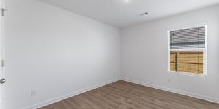 583 Arizona Street Gallery 16