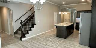 Beautiful 4 bed 3 bath in Deer Creek Schools! Gallery 7