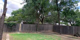 2807 Elgin Avenue Gallery 12