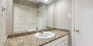 7170 Hickory Grove Gallery 18