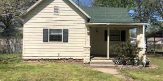 PRE-LEASING!! Two Bedroom/ One Bathroom House Gallery 1