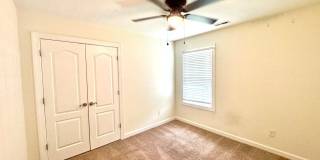 Welcome Home to Comfort and Convenience! Gallery 28