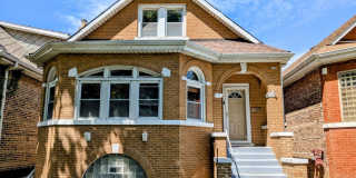 834 N Kolin Avenue Gallery 1