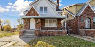 4 bedroom large home Gallery 1