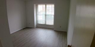 Experience Aurora living in this spacious 3-bedroom, 2-bathroom home Gallery 5